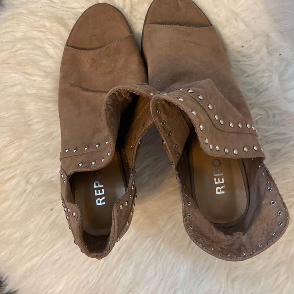 Report Brown Booties